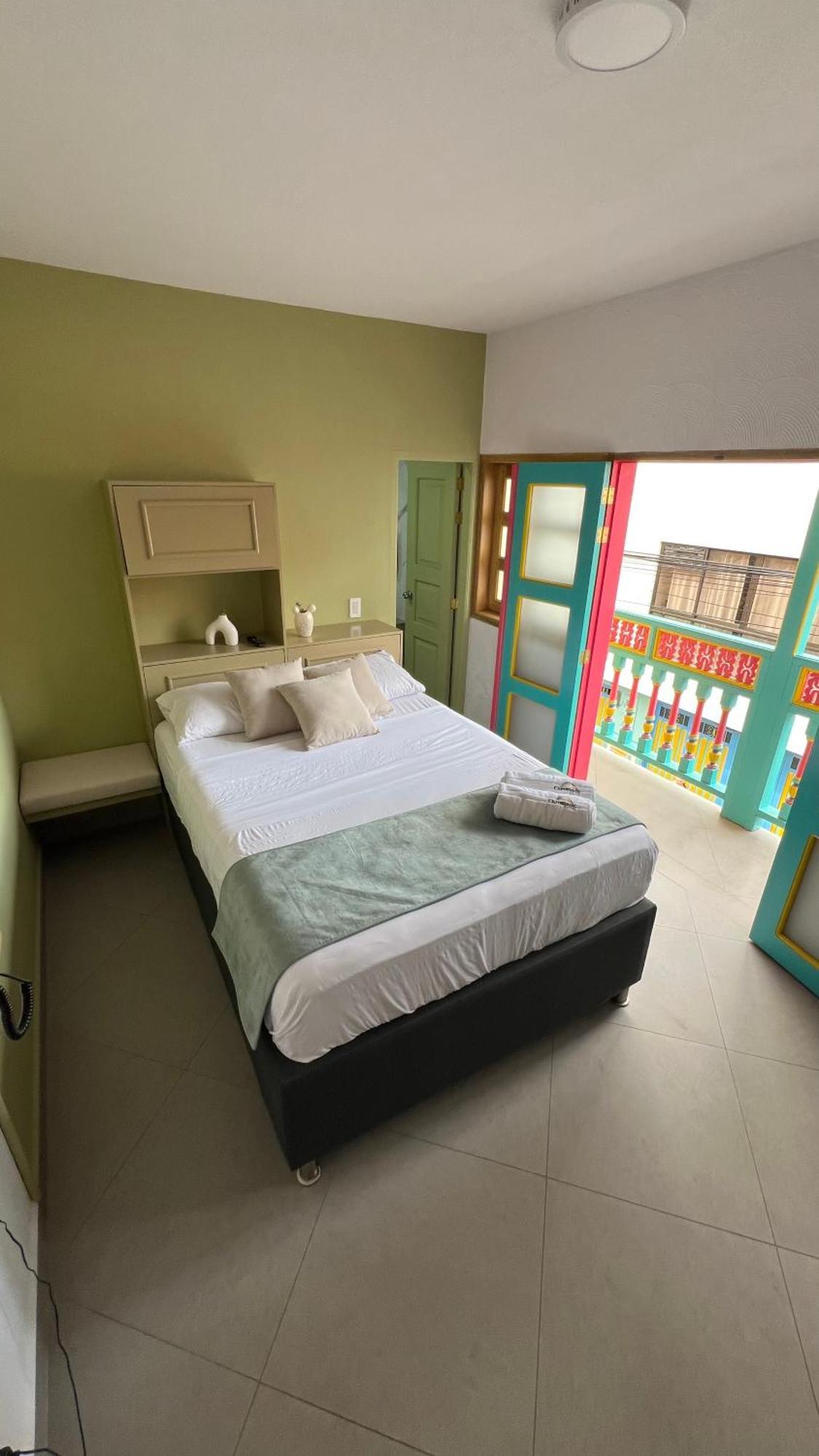 Hotel Chromatic Guatapé Eksteriør billede